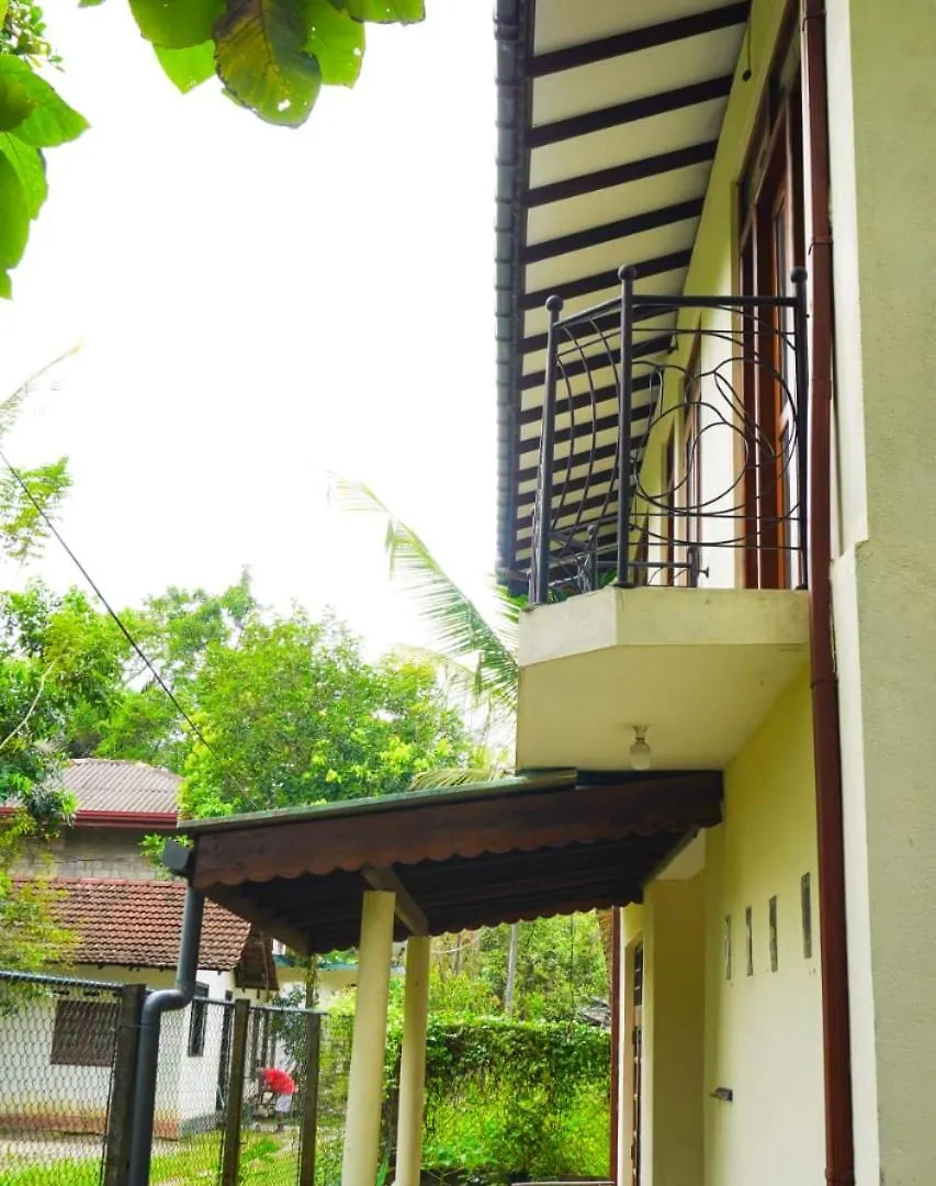 Olive Green Villa In Negombo For Airport Transit Katunayake