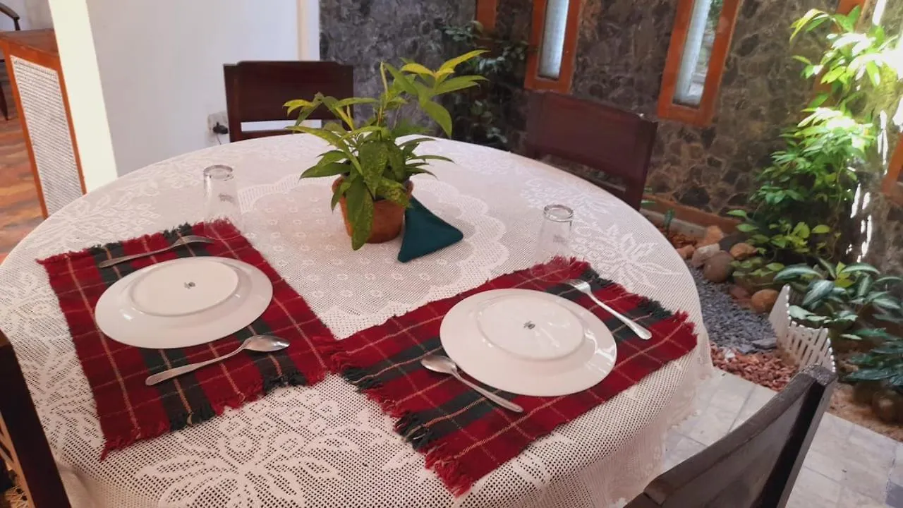 Guest house Olive Green Villa In Negombo For Airport Transit Katunayake
